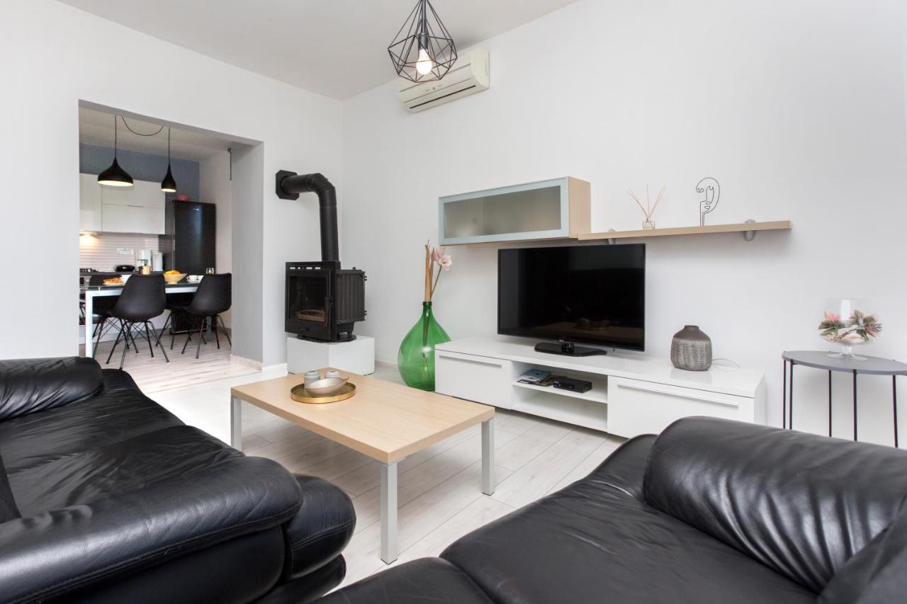 "Andrija" Apartmen'S 반졸레 외부 사진